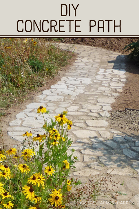 Ridgetop Farm and Garden | DIY Concrete Path |Walkmaker Form